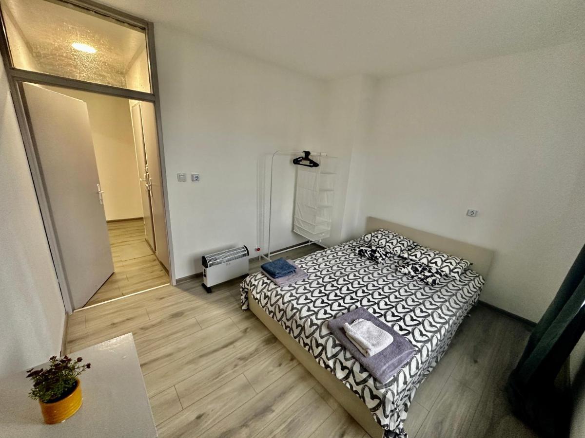 The Orchid, Apartment By Lmg Σόφια Εξωτερικό φωτογραφία